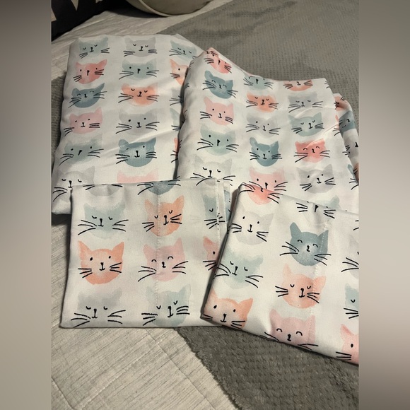 Cuddl Duds Cat Print Bedding Set - Pink, Gray, White - Picture 1 of 3
